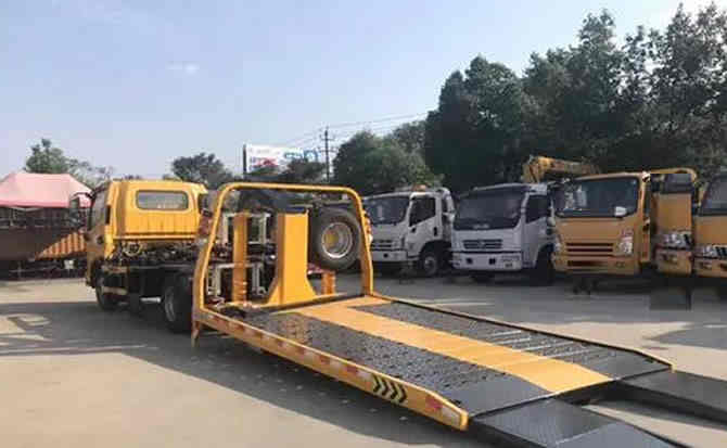 珲春汽车中途维修案例